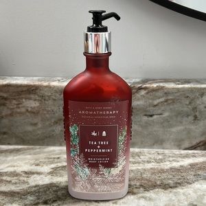 Bath and Body Works Aromatherapy Tea tree and peppermint body lotion NWT
